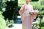 着物の女性